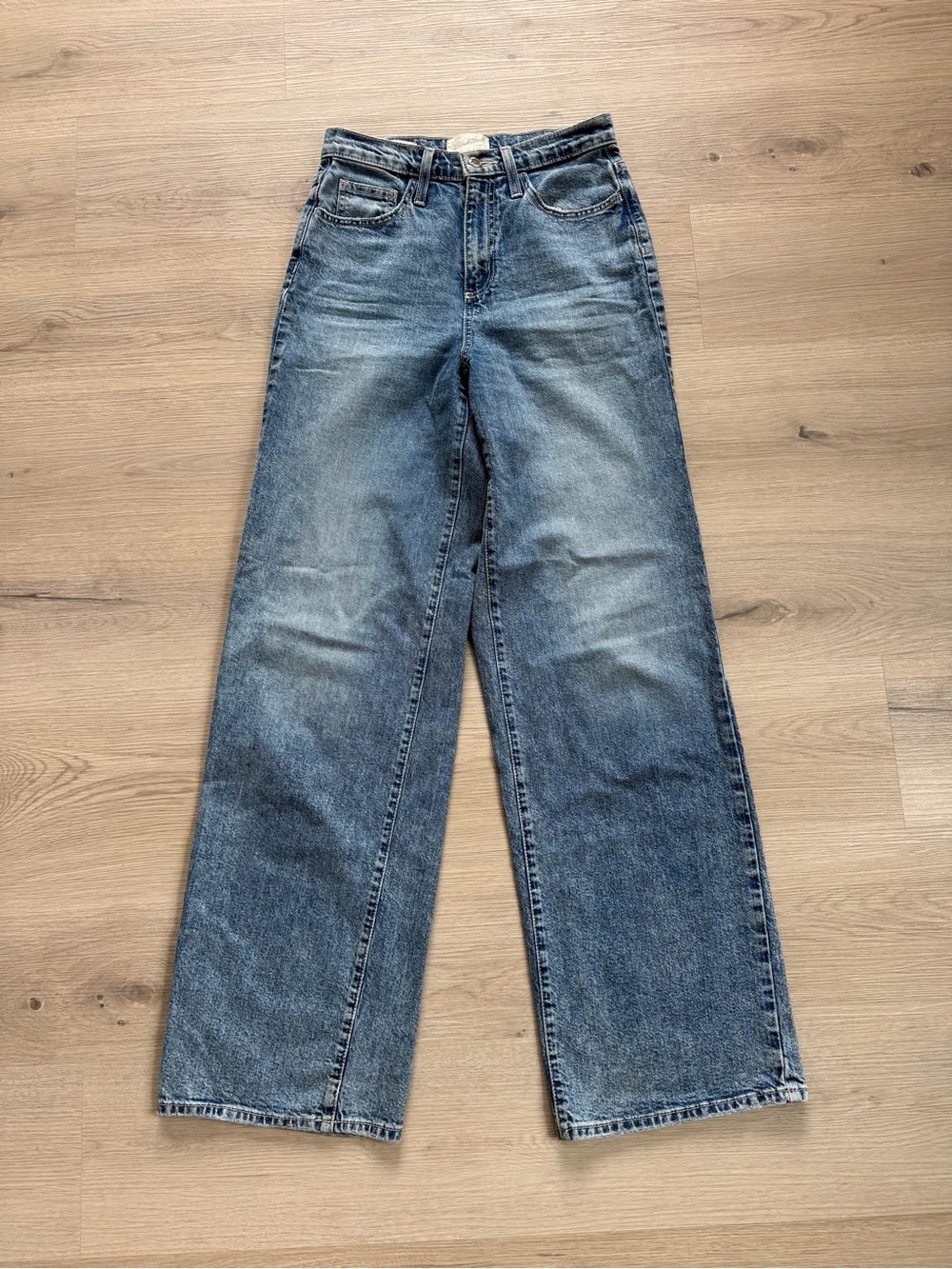 Universal Thread High Rise Wide Leg Jeans Women’s Size 0 Acid Wash Y2K